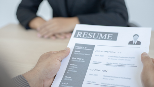 10 Foolproof Resume Tips for Entry-Level Job Seekers in 2025